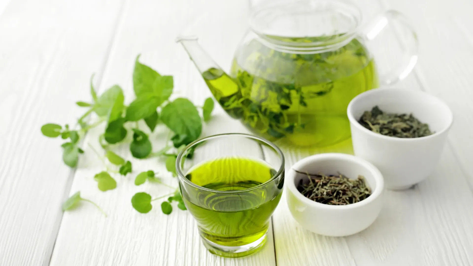 6 surprising health benefits of drinking mint tea